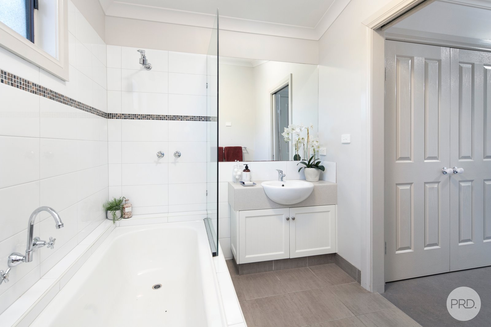 254 Humffray Street North BROWN HILL 21