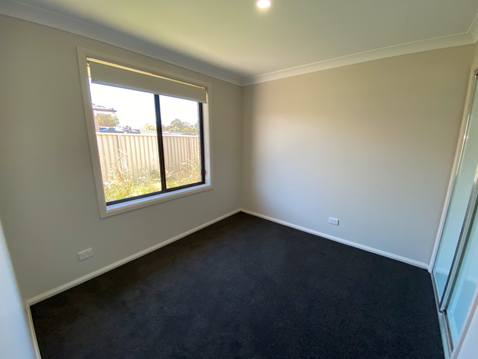 2/54 Kenny Drive WEST TAMWORTH 4