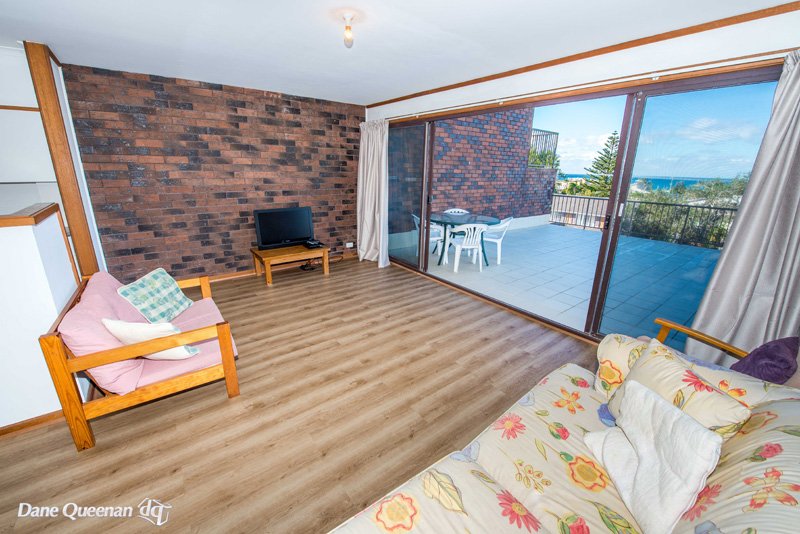 2/54 Lentara Street FINGAL BAY 4
