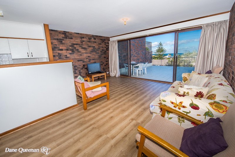 2/54 Lentara Street FINGAL BAY 8
