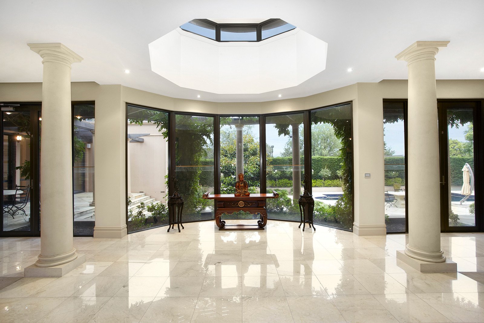 Real Estate and Property in 2/54 Mont Albert Road, Canterbury, VIC