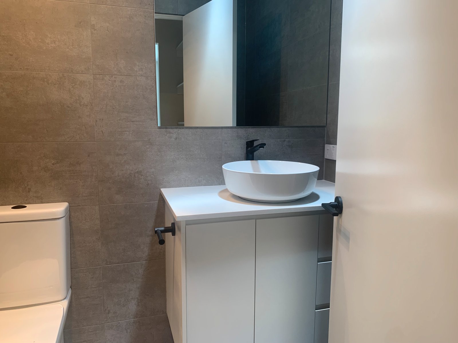 2/54 Redwood Dr  Gillieston Heights 15