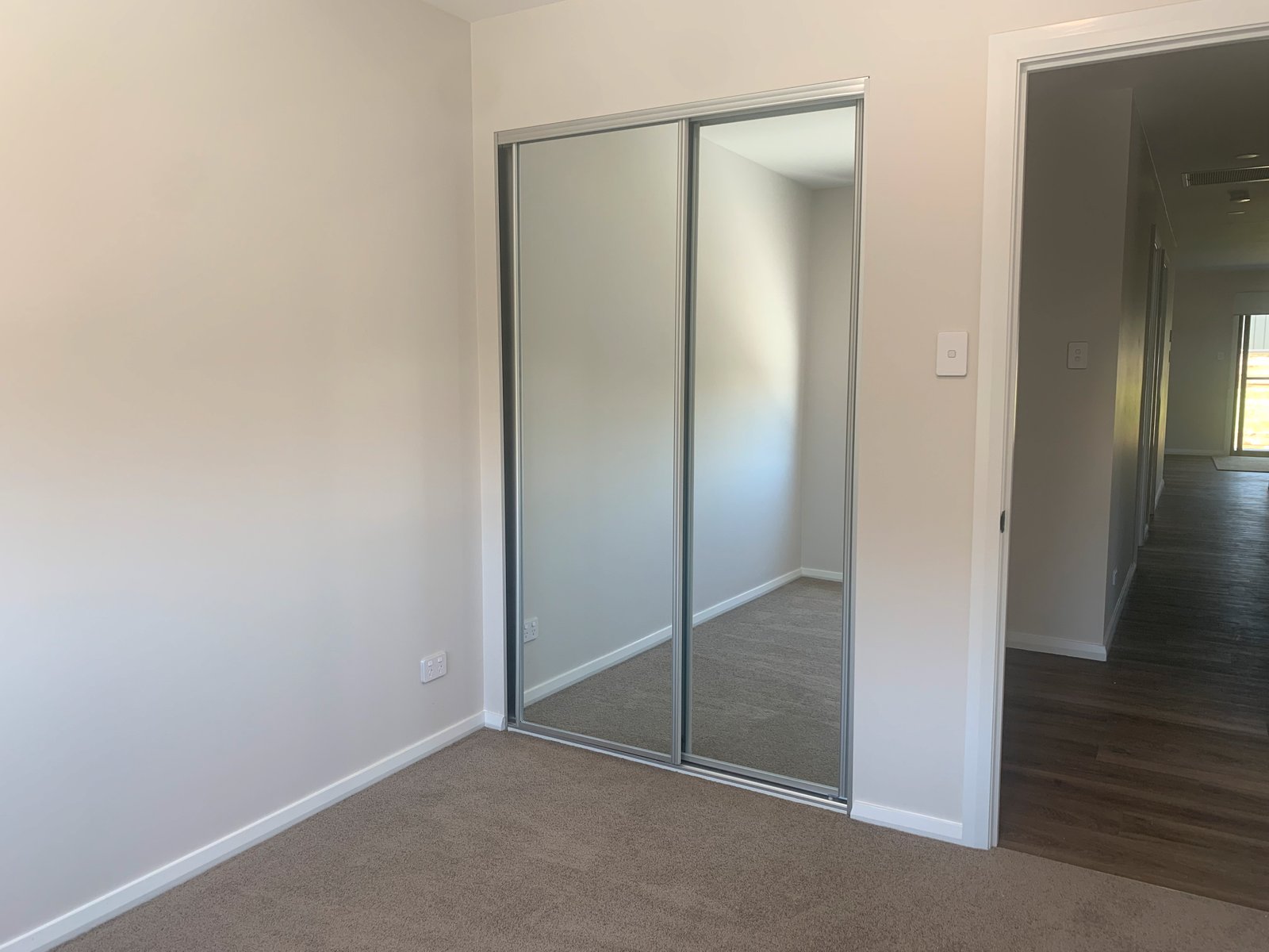 2/54 Redwood Dr  Gillieston Heights 17