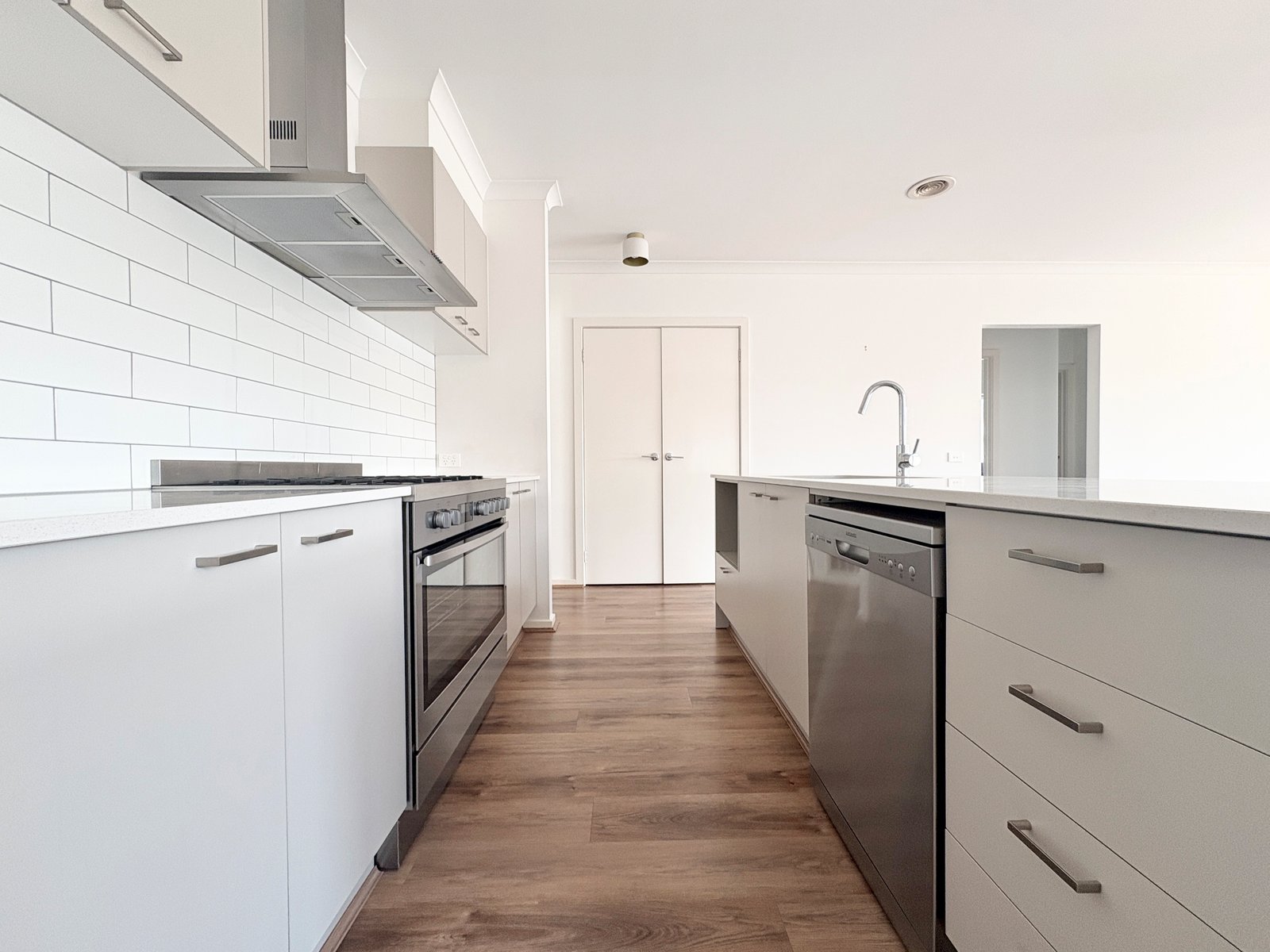 Gallery: 254 Warralily Boulevard