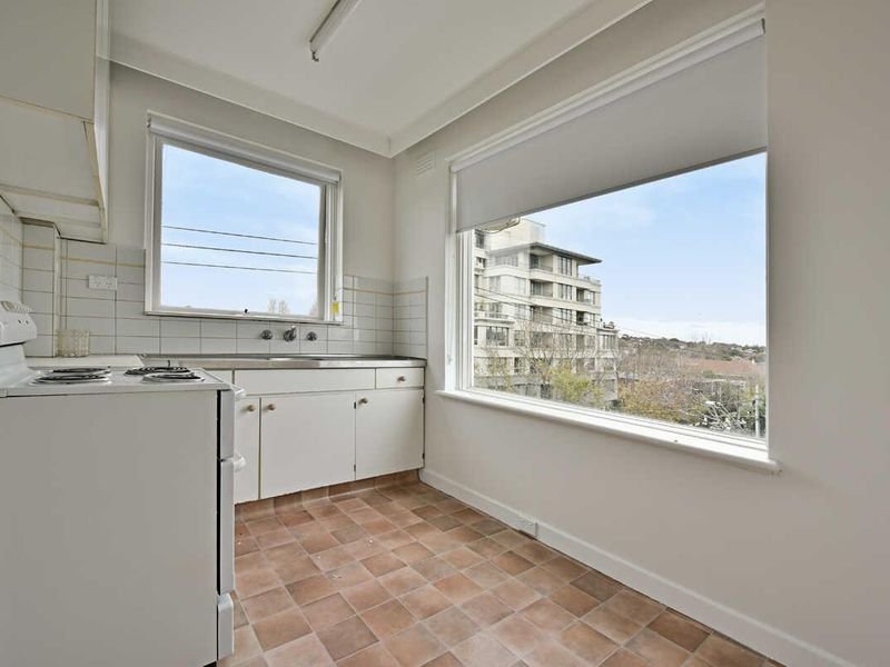 Gallery: 25/403 Toorak Road