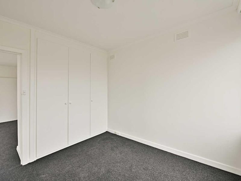Gallery: 25/403 Toorak Road