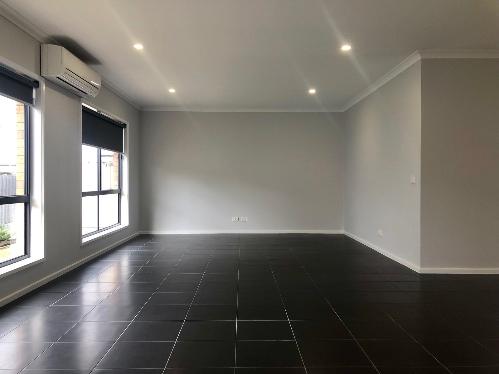 2/541 Klose Street LAVINGTON 5