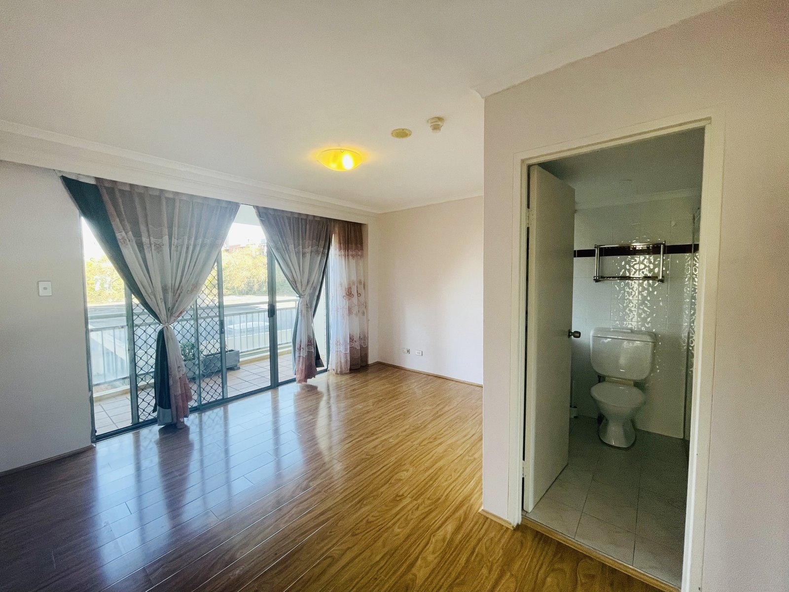 25/438 Forest Road HURSTVILLE 5