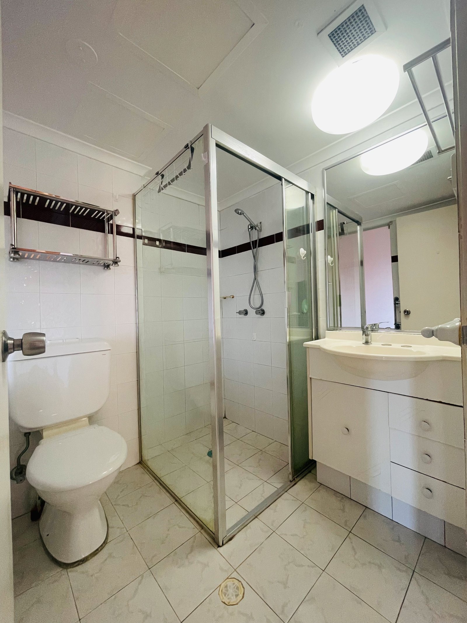 25/438 Forest Road HURSTVILLE 11