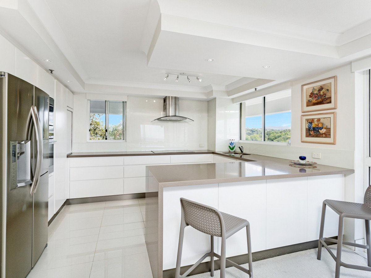 25/45 Hayle Street Burleigh Heads 6
