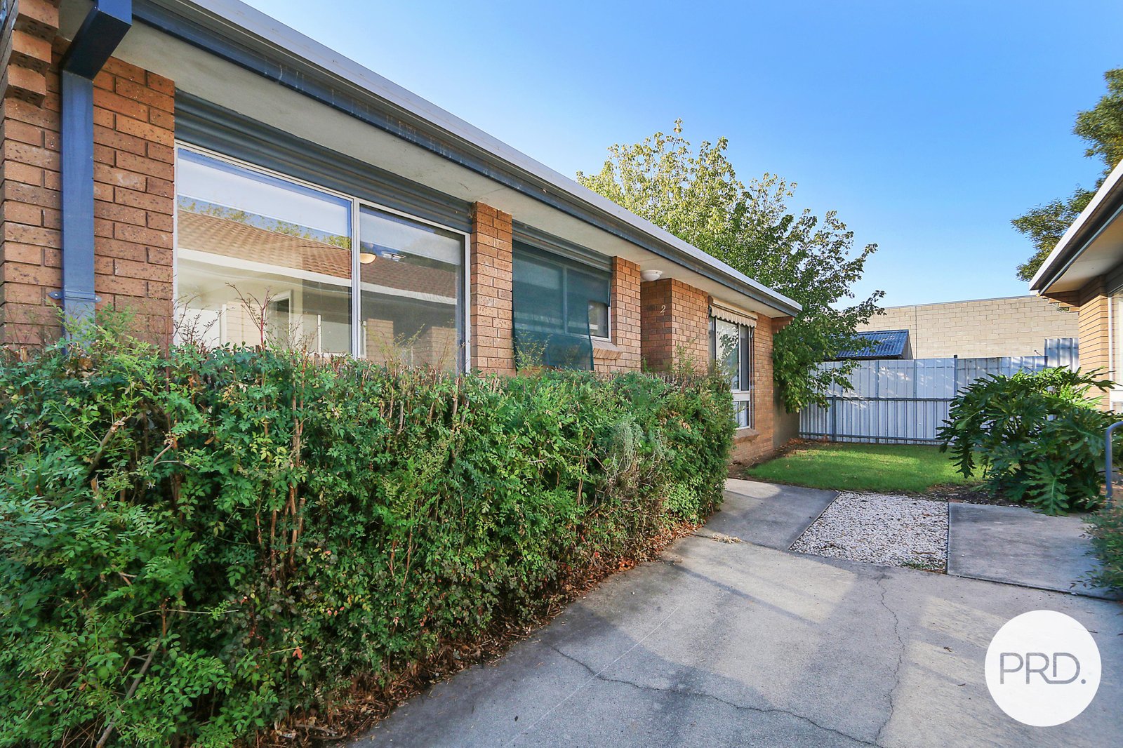 2/549 Ebden Street SOUTH ALBURY 1