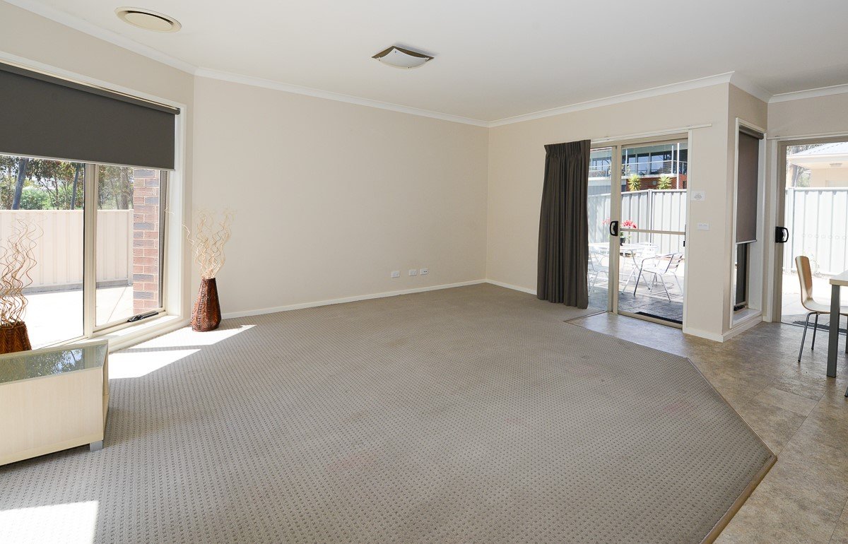 2/55 Allingham Street GOLDEN SQUARE 3