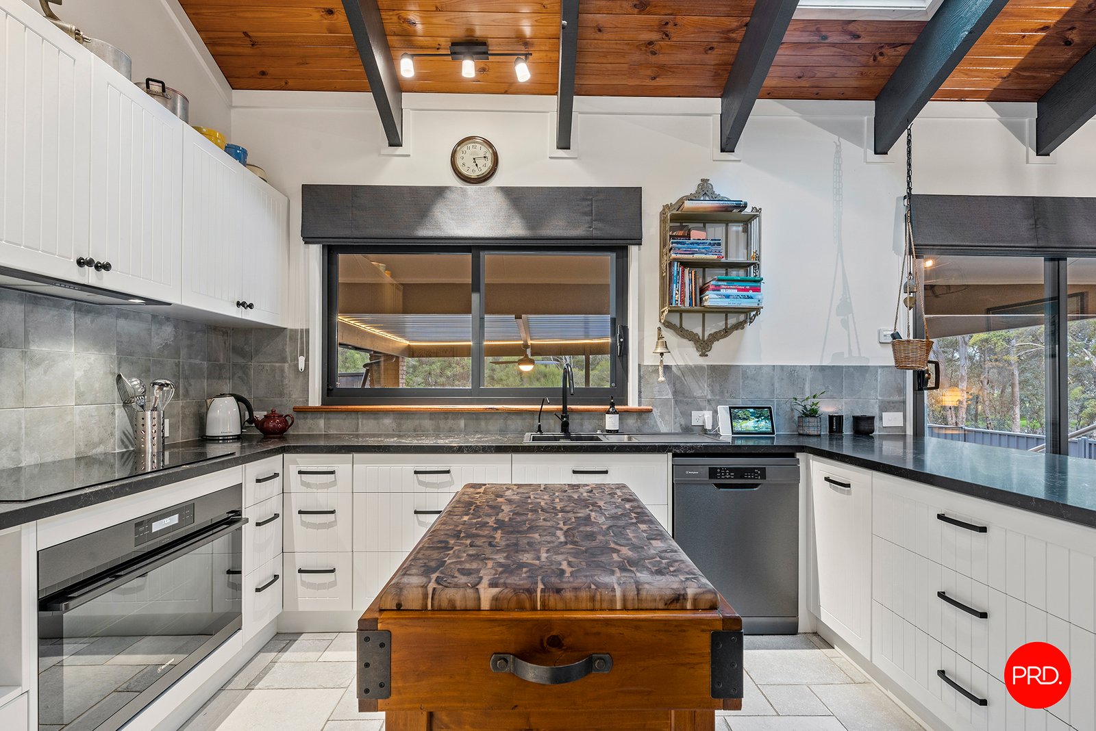 255 Cahills Road MANDURANG 6