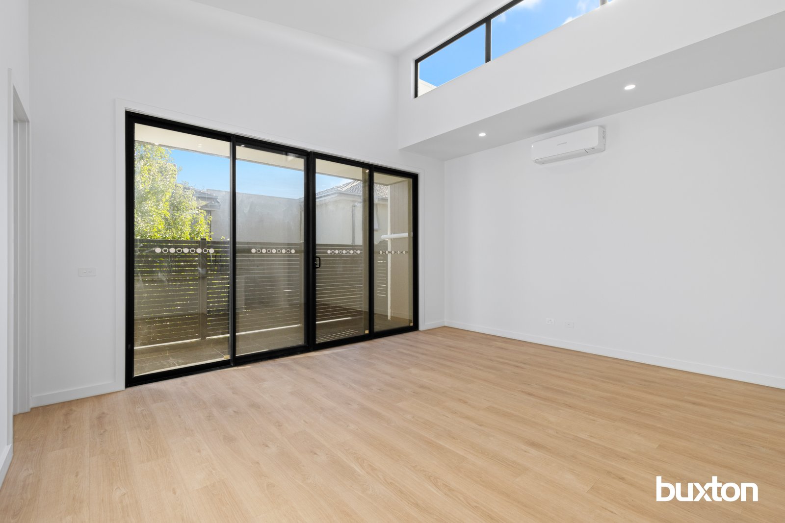 Gallery: 2/55 Franklin Road