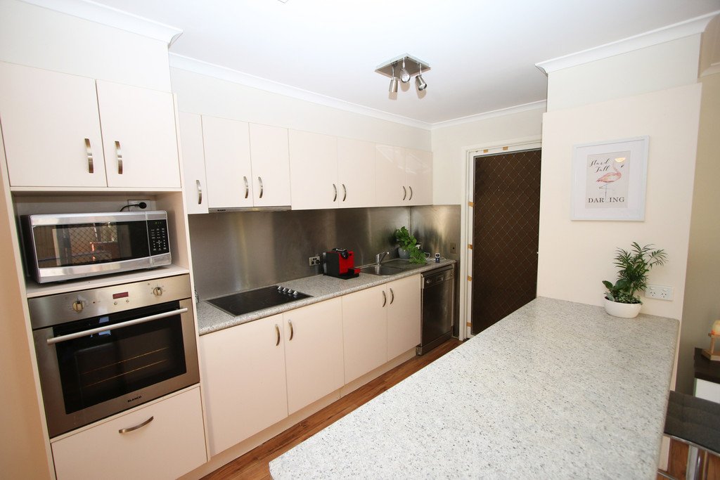 2/55 Galloway Drive ASHMORE 5