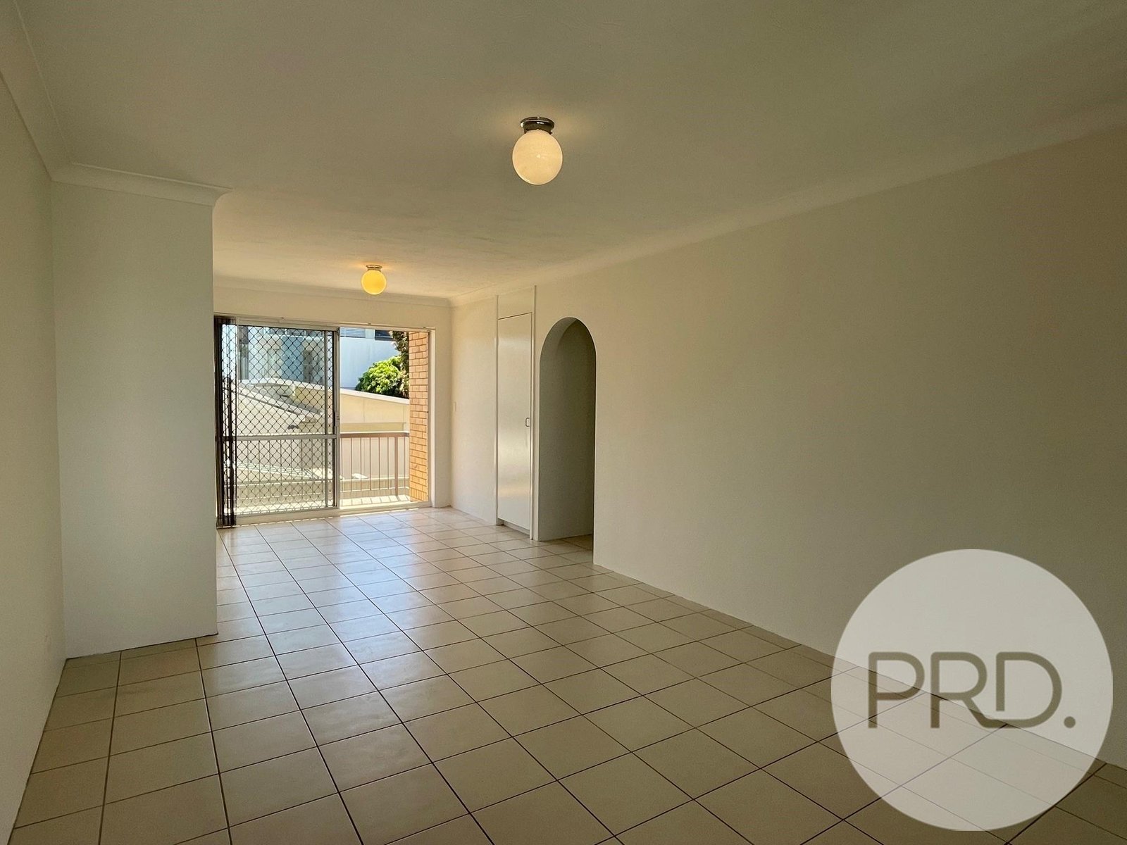 2/55 HALL Street NORTHGATE 2