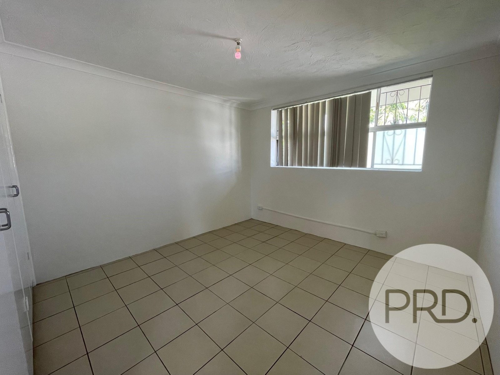 2/55 HALL Street NORTHGATE 5