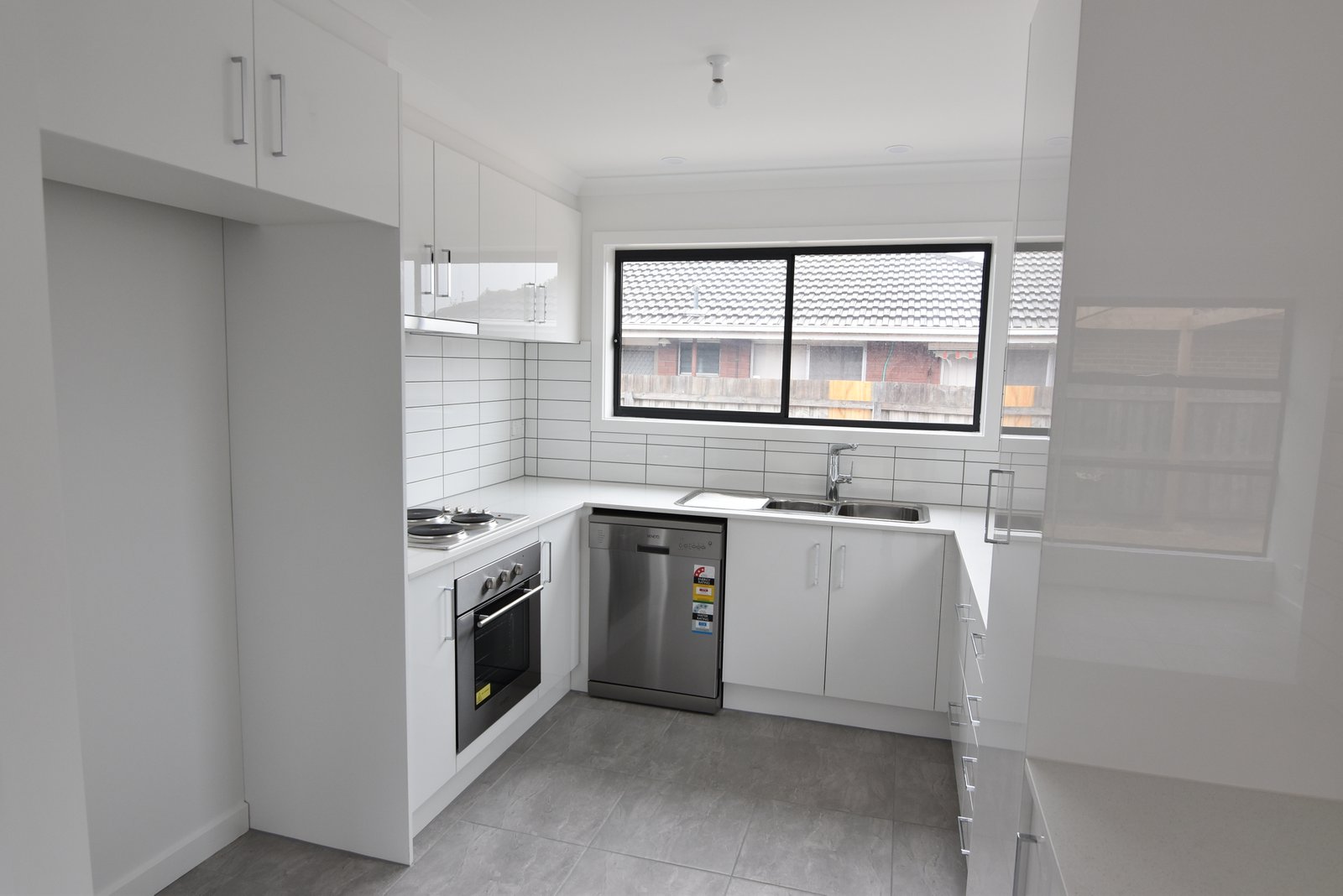 Gallery: 2/55 Isabella Street