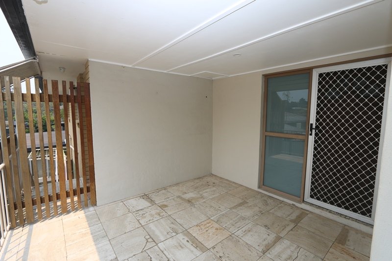 2/55 Minnie Street SOUTHPORT 12