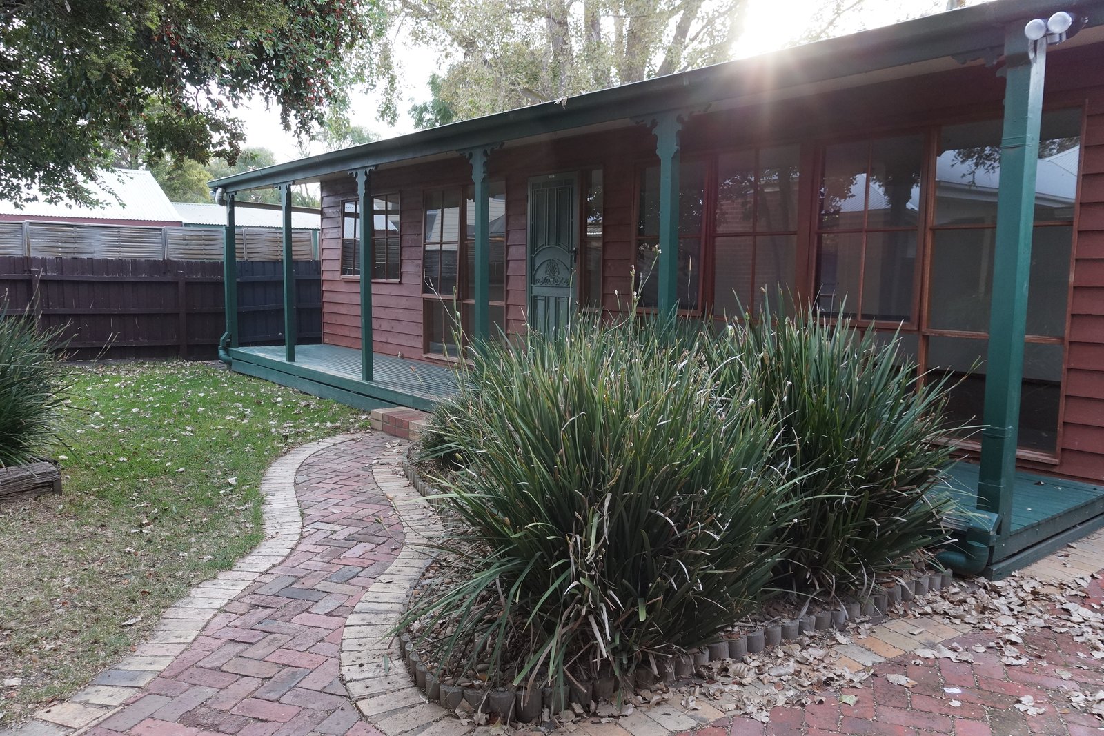 Gallery: 2/55 Rae Avenue