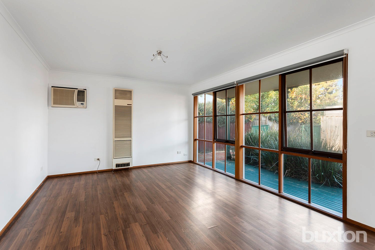 Gallery: 2/55 Rae Avenue
