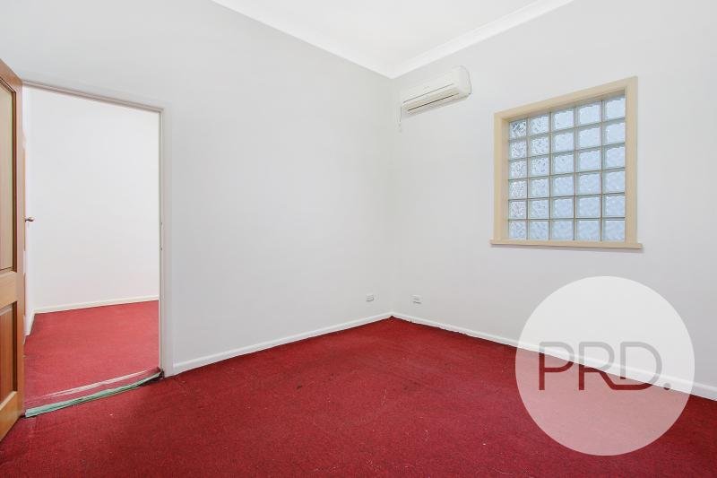 2/550 Englehardt Street ALBURY 7