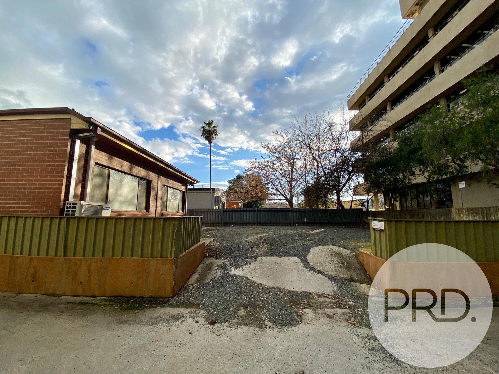 2/550 Englehardt Street ALBURY 12