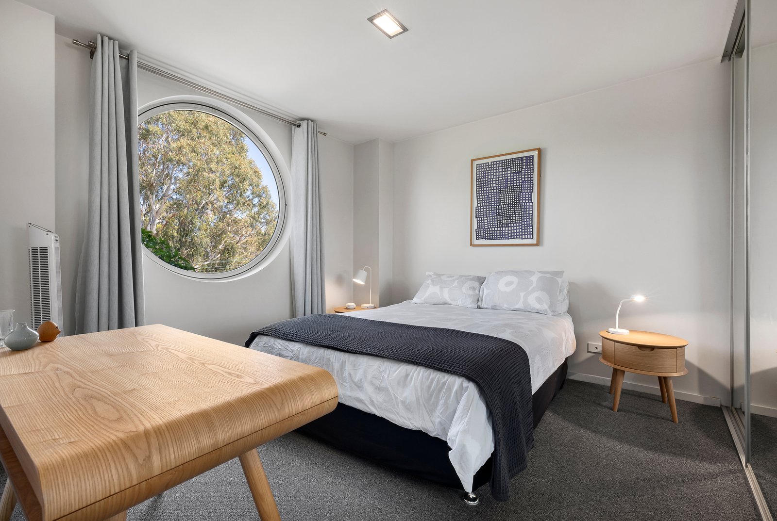 Gallery: 25/568 New Street
