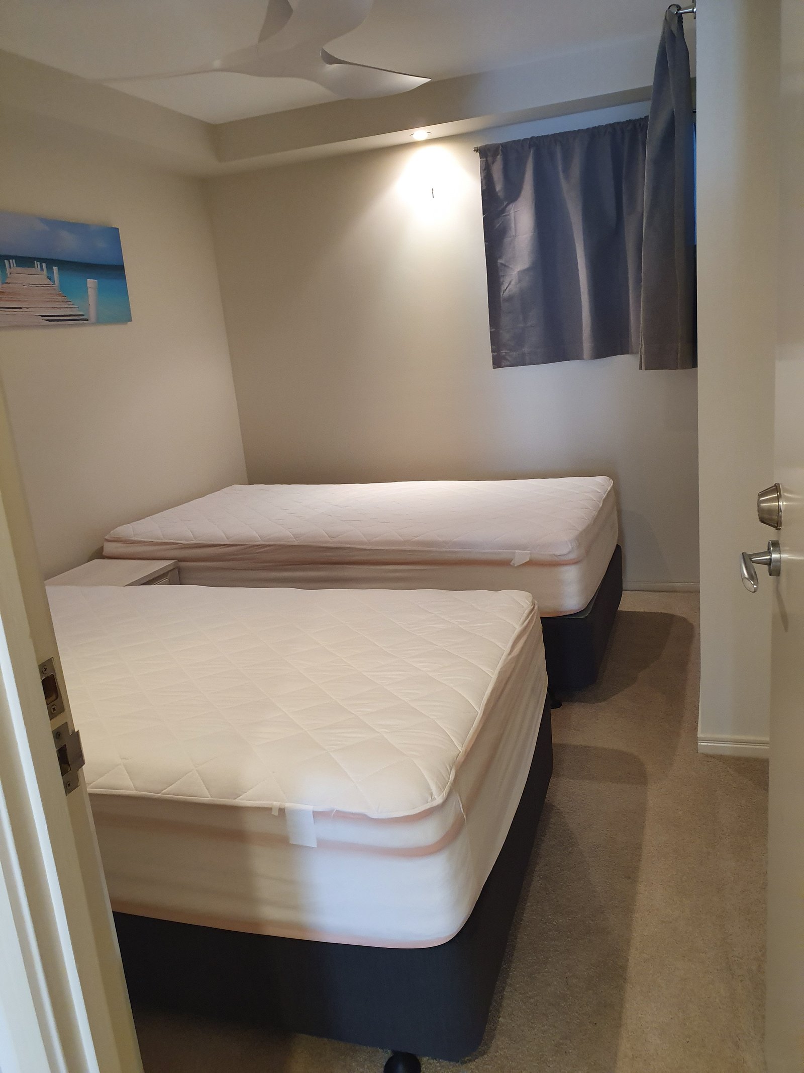 2/558-559 Esplanade  URANGAN 15