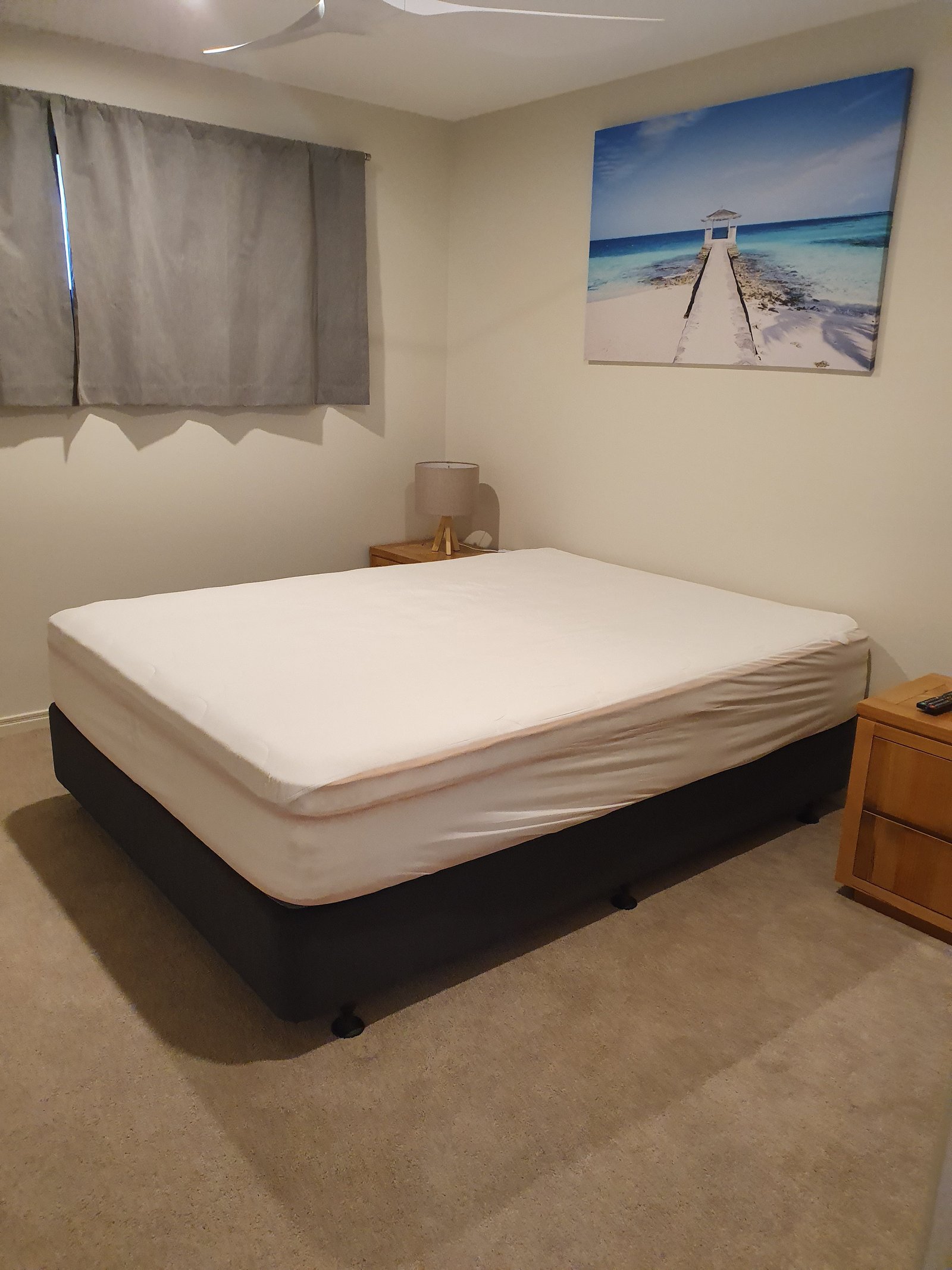 2/558-559 Esplanade  URANGAN 13