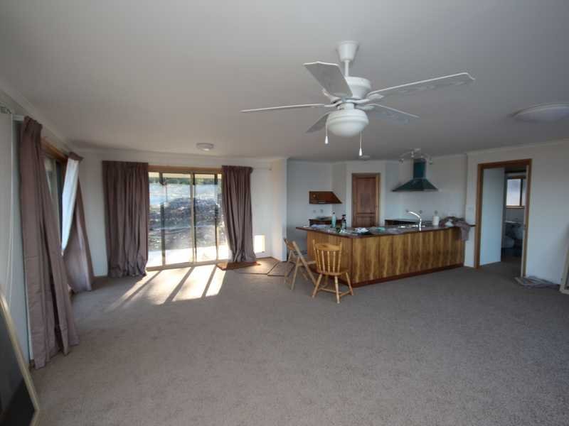 2/558 Oceana Drive TRANMERE 4