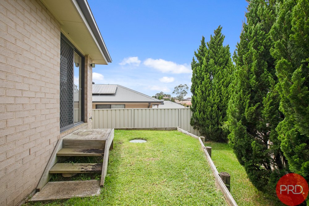 2/56 Clayton Crescent RUTHERFORD 13