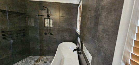 2/56 Diamond Head Drive SANDY BEACH 10