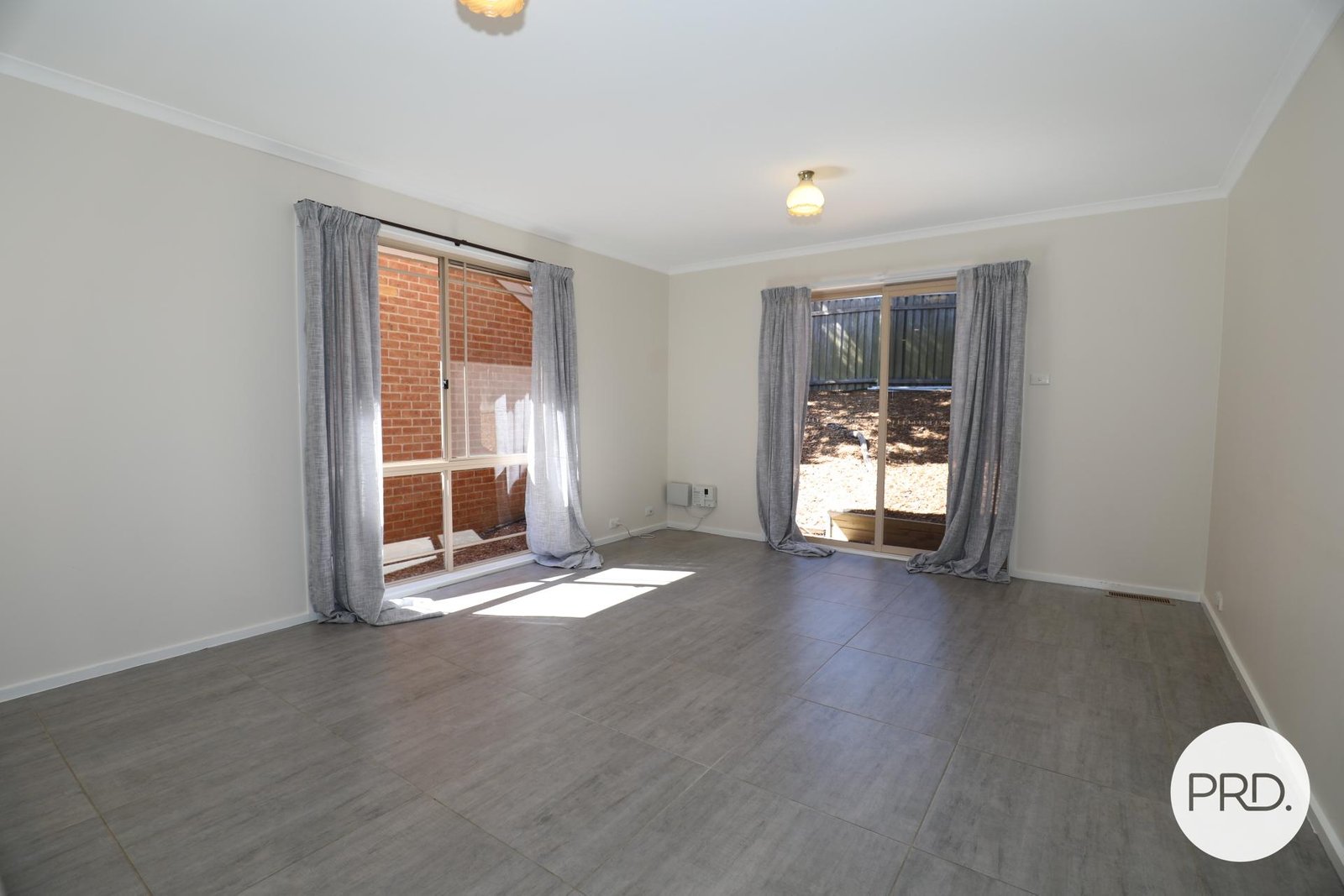 2/56 Emery Crescent KARABAR 8