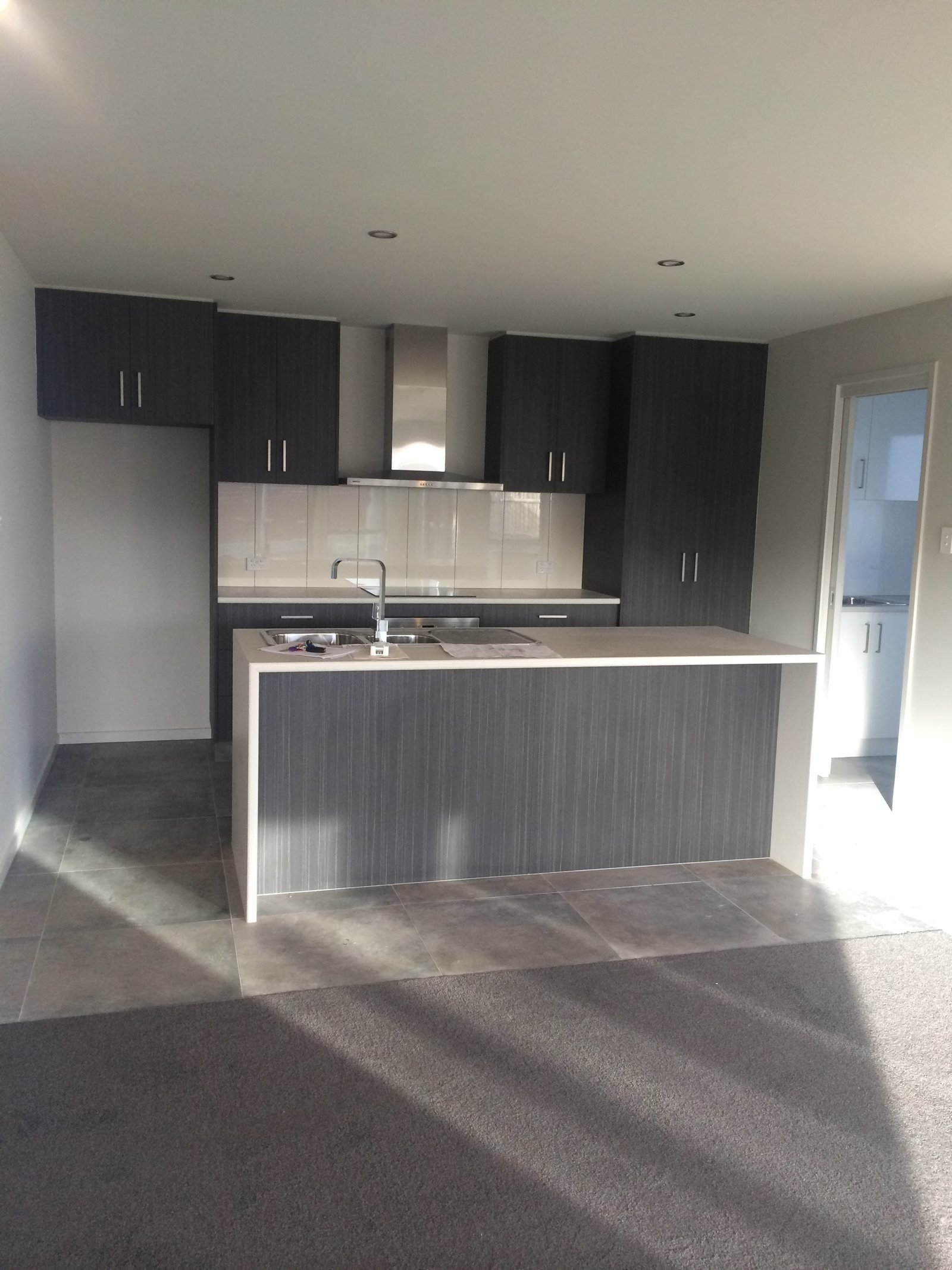 2/56 Hance Road HOWRAH 8