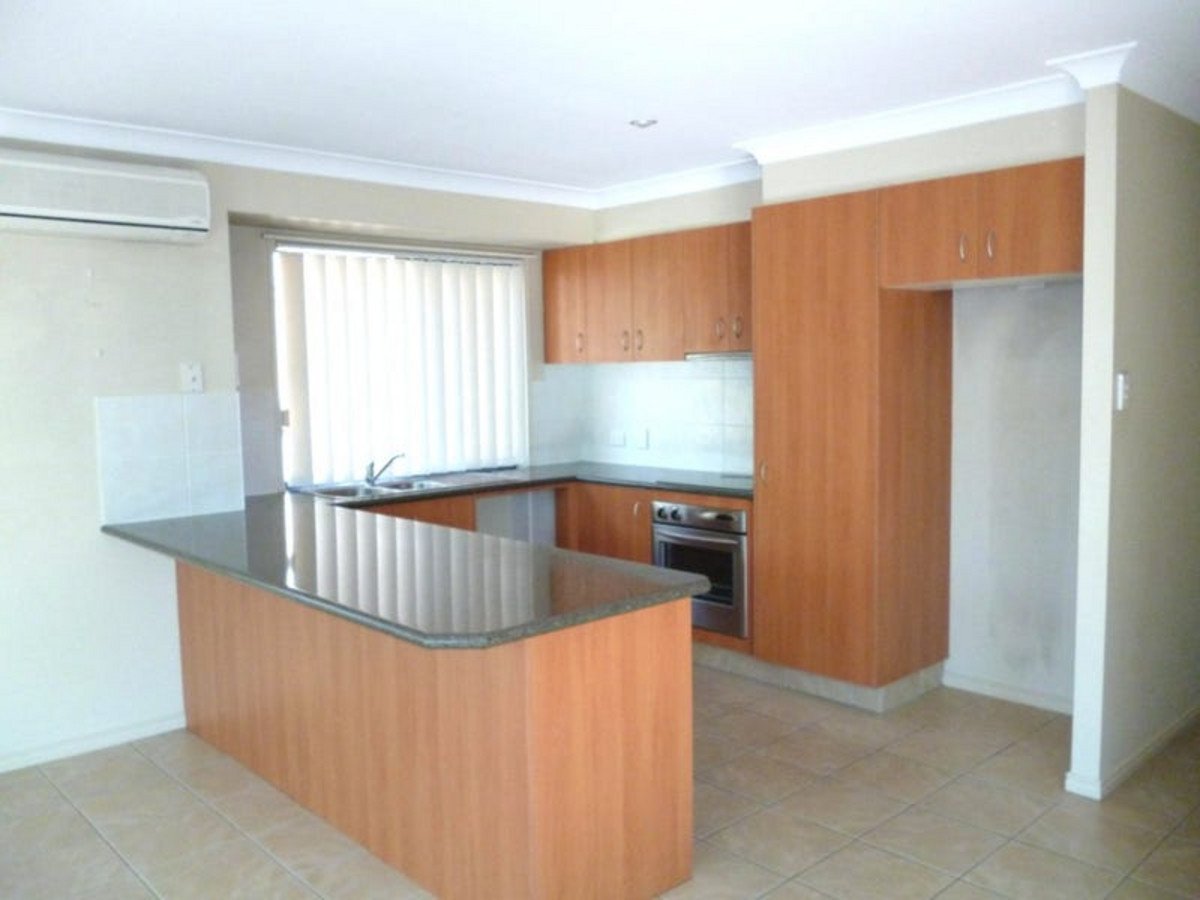2/56 Inwood Circuit MERRIMAC 1