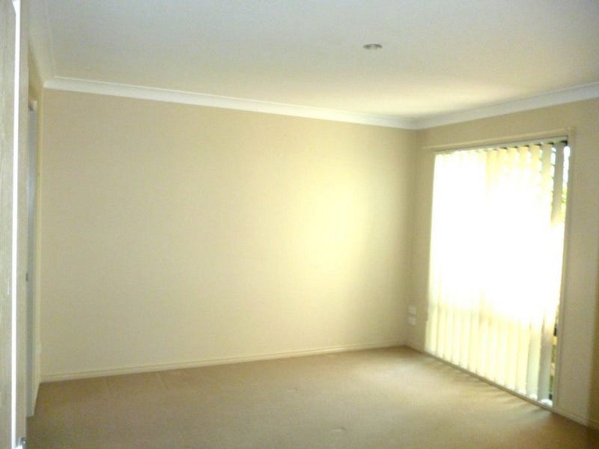 2/56 Inwood Circuit MERRIMAC 5