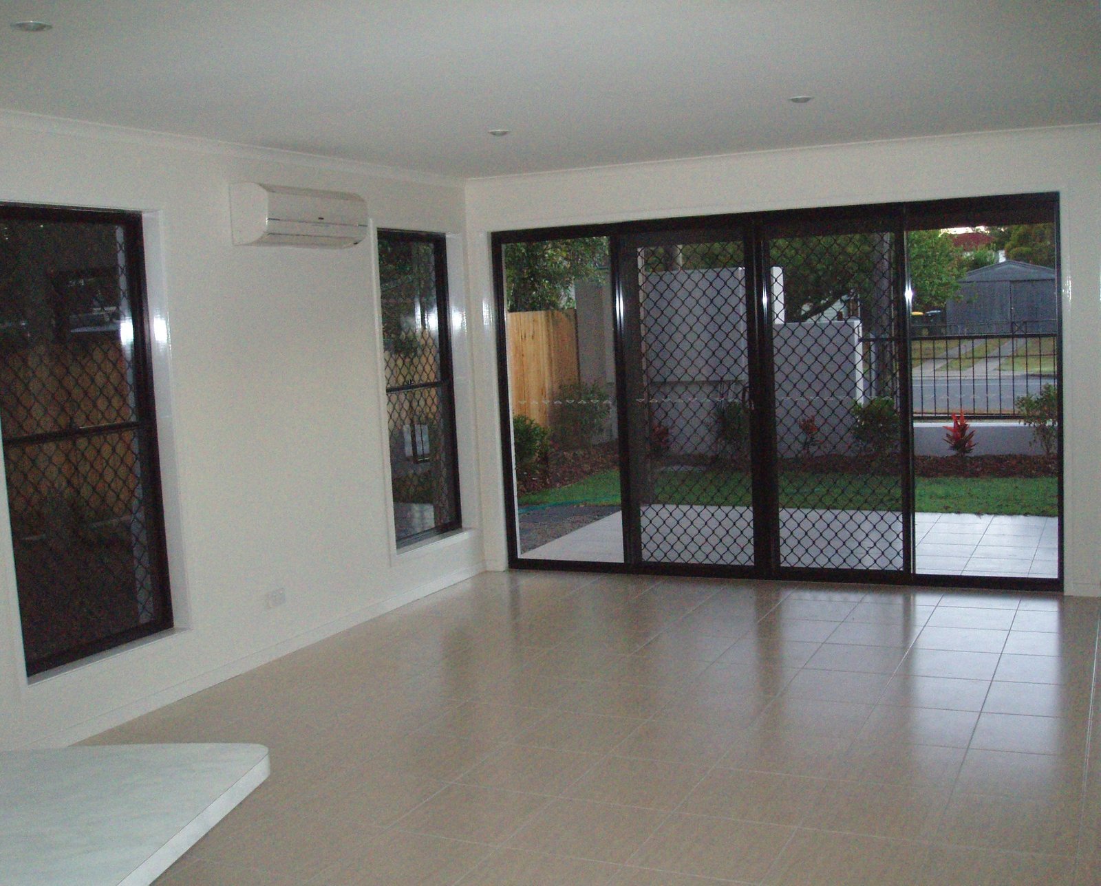 2/56 Lovegrove Street ZILLMERE 2