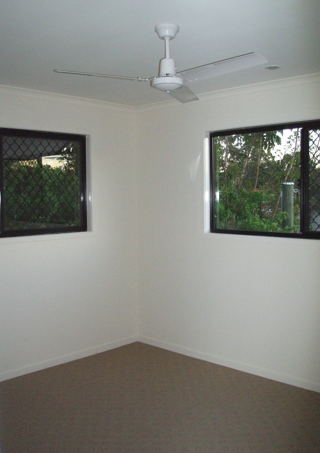 2/56 Lovegrove Street ZILLMERE 4