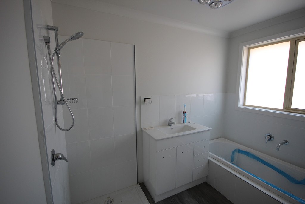 2/56 Menin Drive BRIGHTON 8