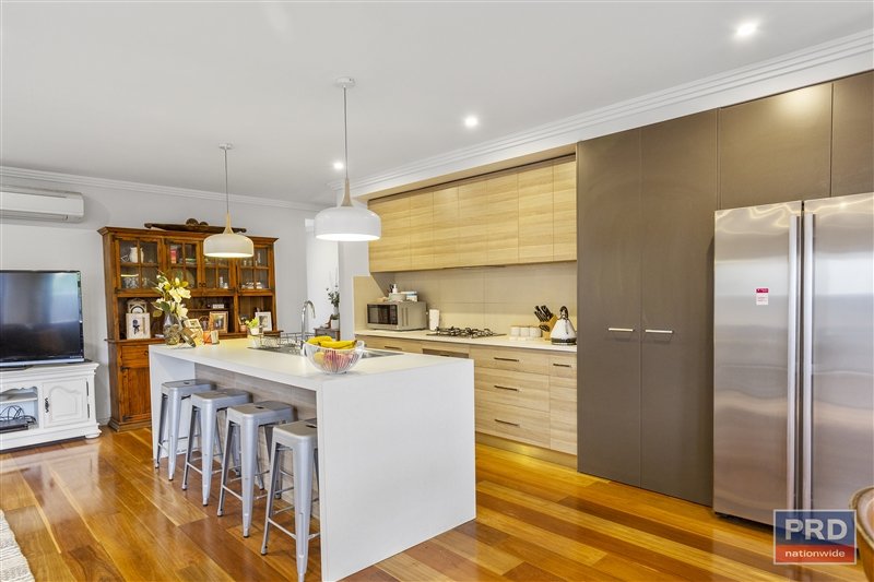 2/56 Sternberg Street BENDIGO 2