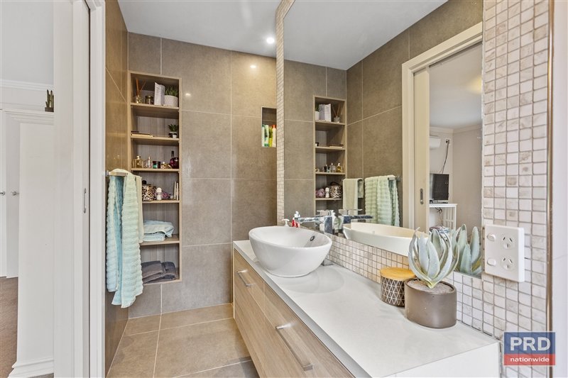 2/56 Sternberg Street BENDIGO 10