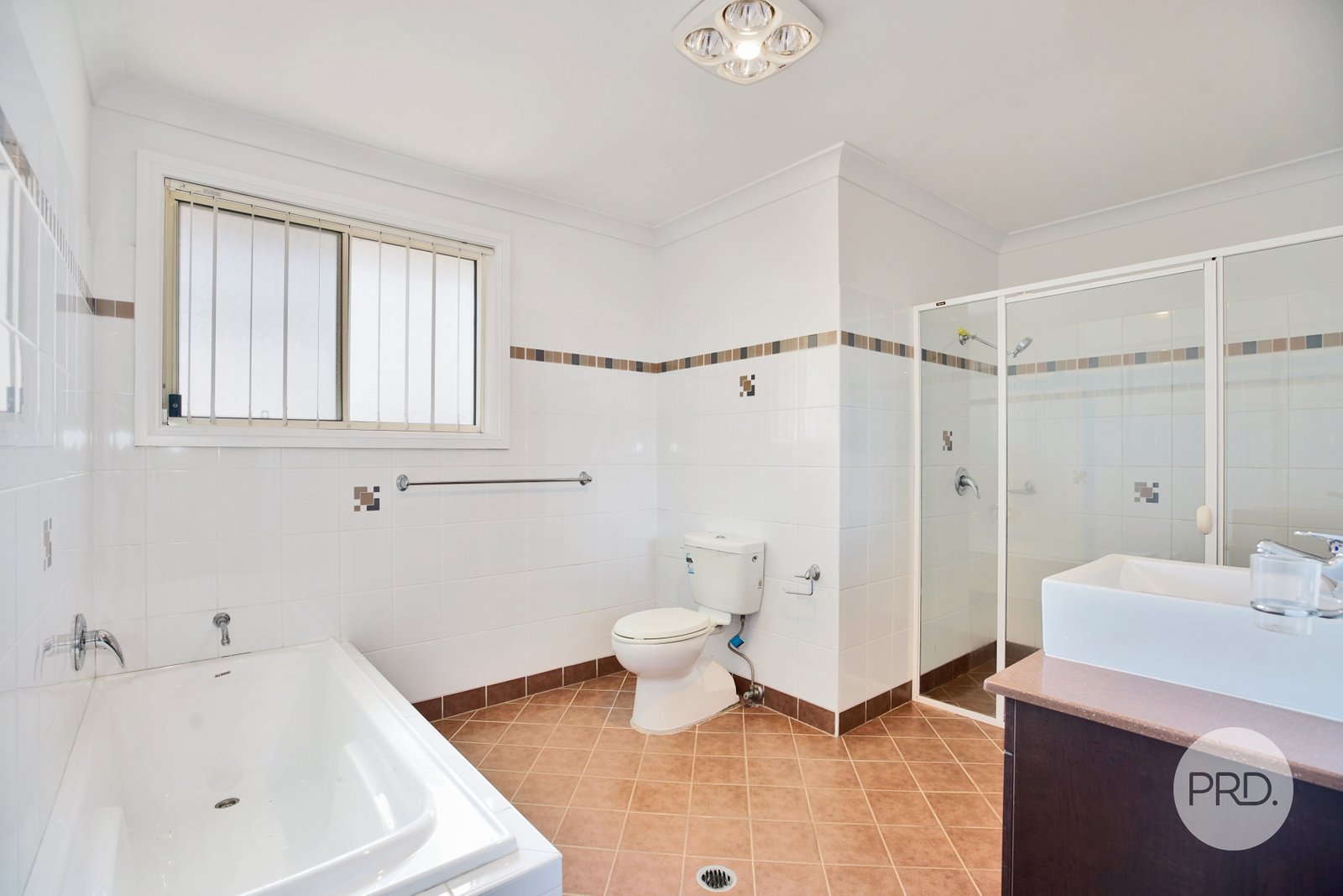 2/56 Willoring Crescent JAMISONTOWN 8