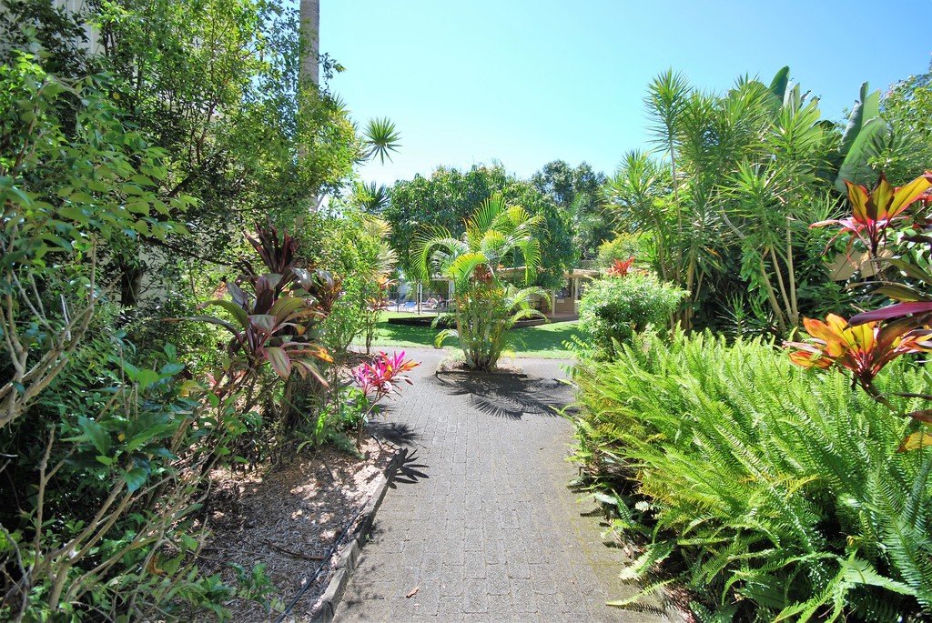 256/19 Burleigh Street "Paradise Grove" BURLEIGH HEADS 14