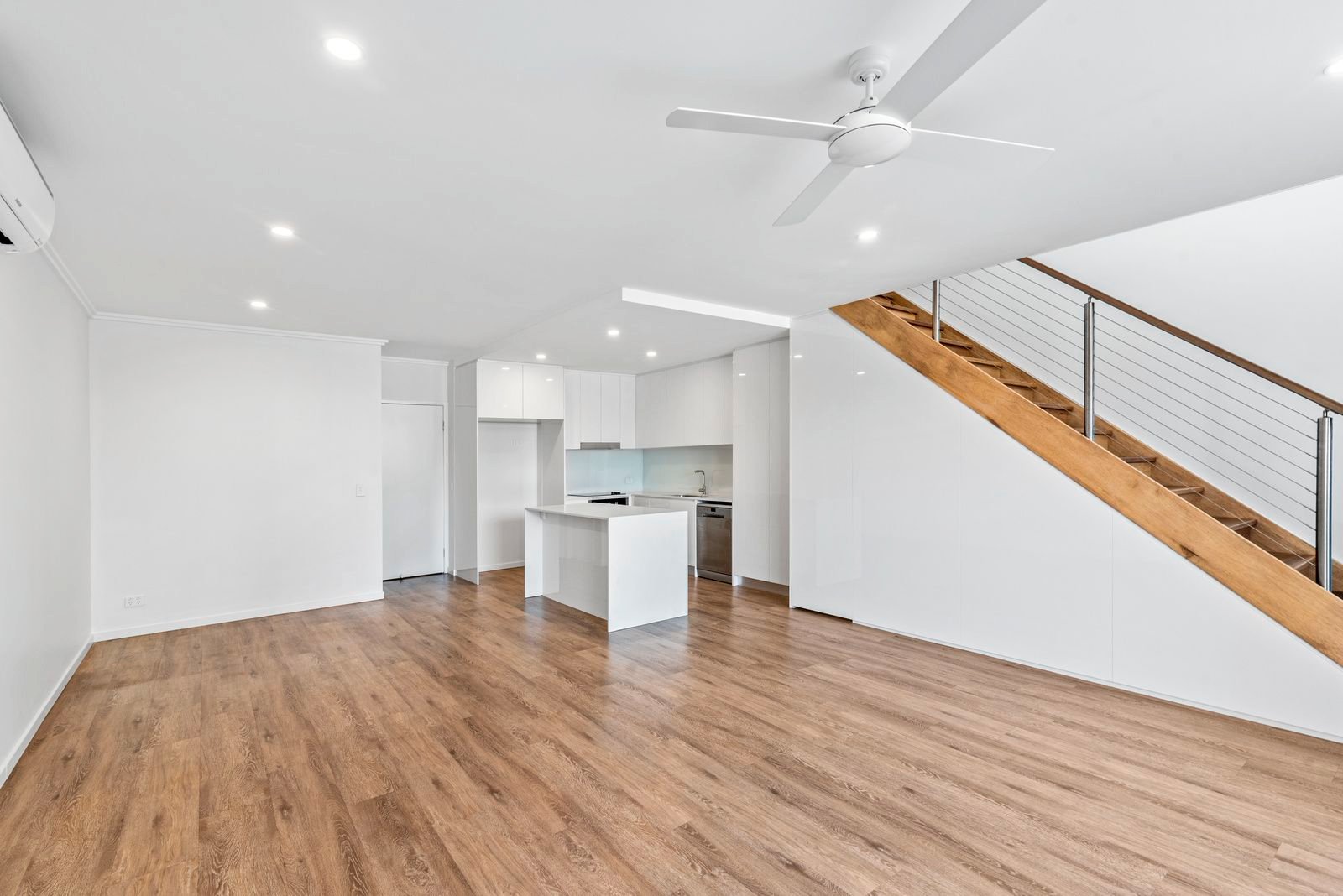 256/2 Bella Avenue ROBINA 3