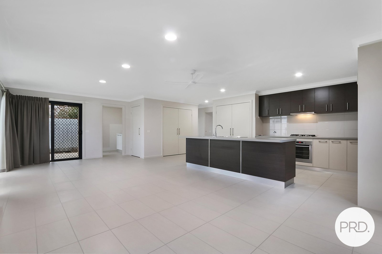2/562 Buchhorn Street LAVINGTON 3