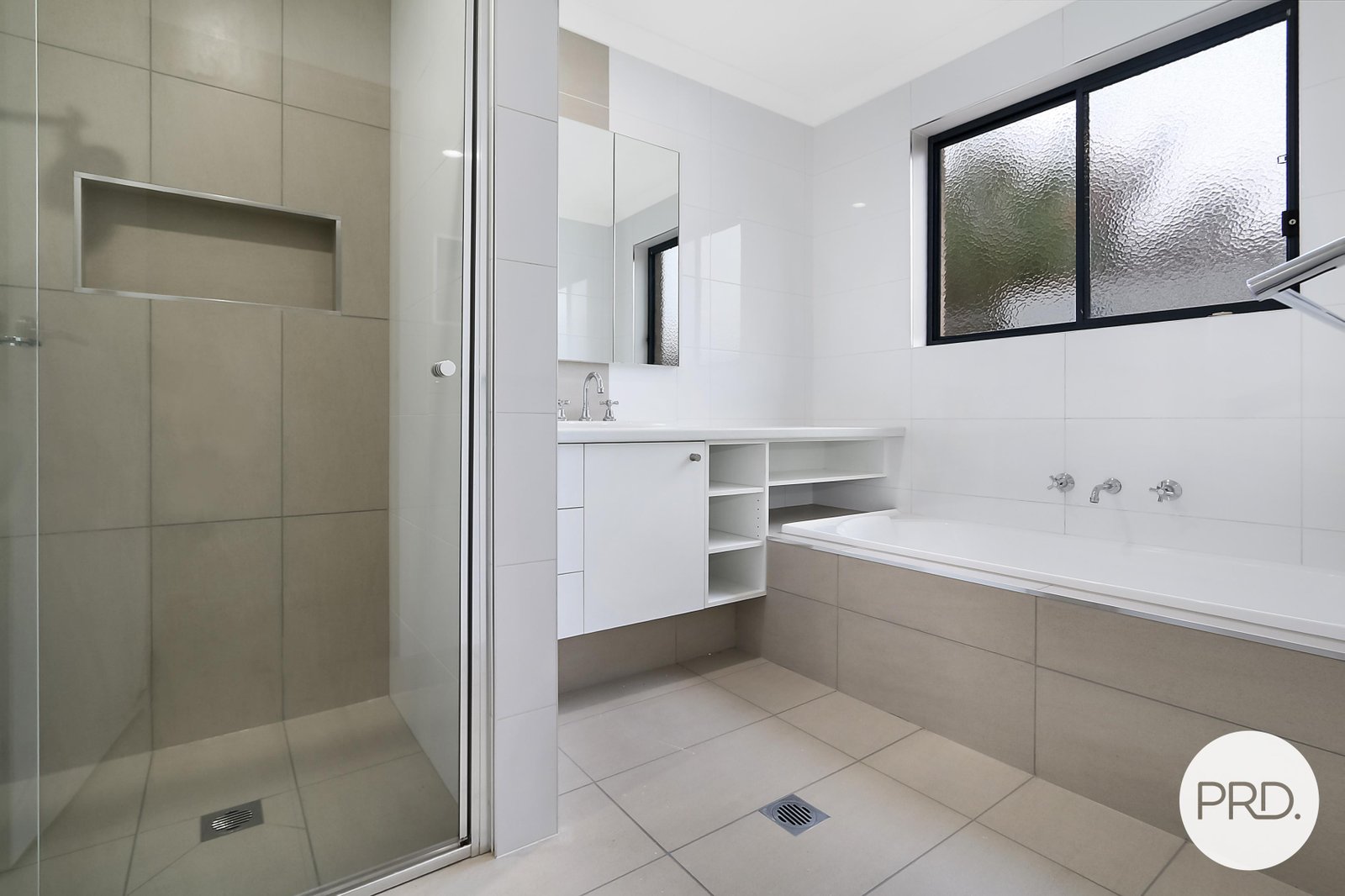2/562 Buchhorn Street LAVINGTON 7