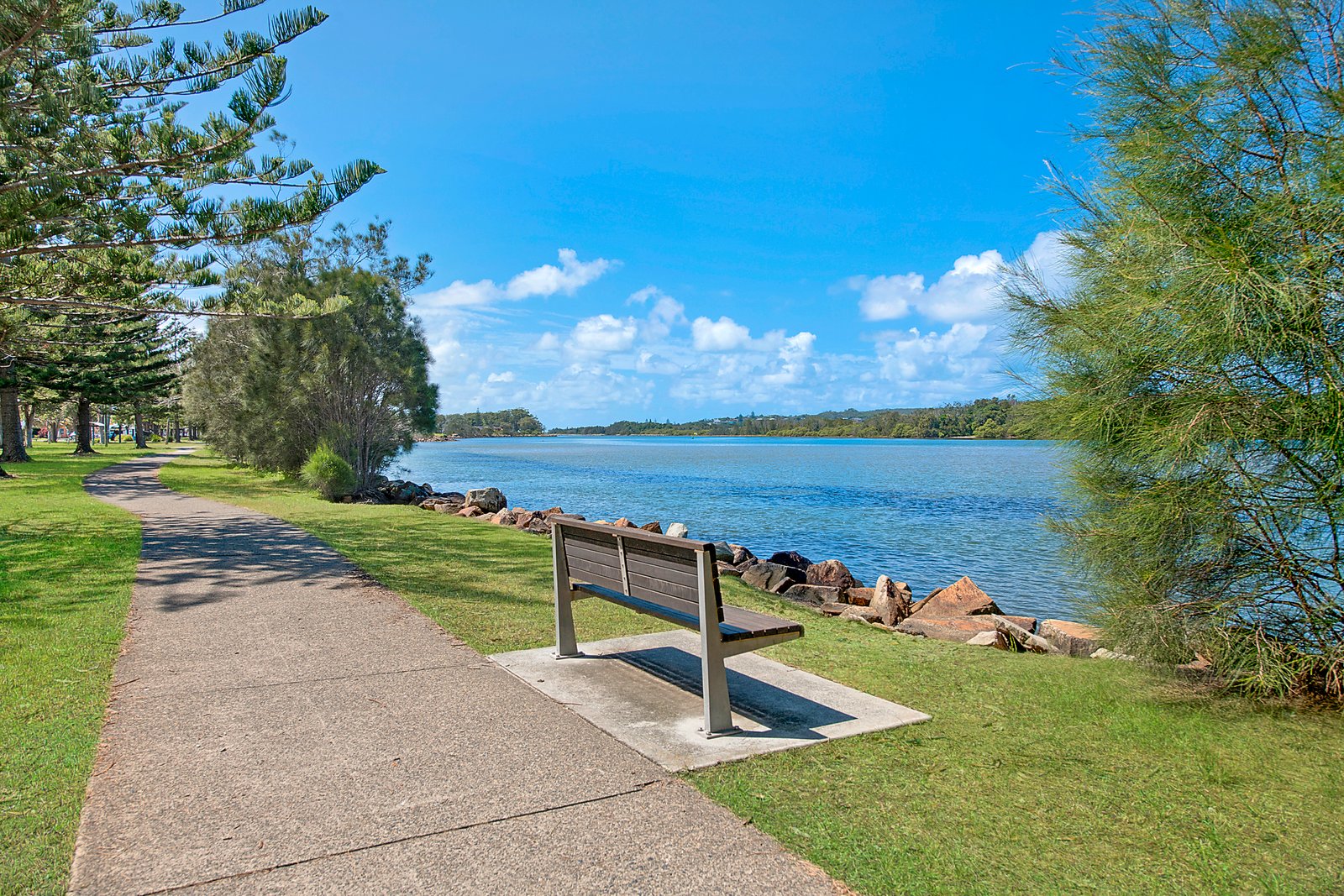 2/563 Ocean Drive NORTH HAVEN 8