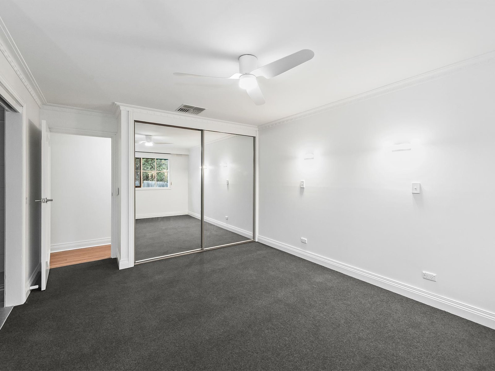 Gallery: 2/567 Balcombe Road