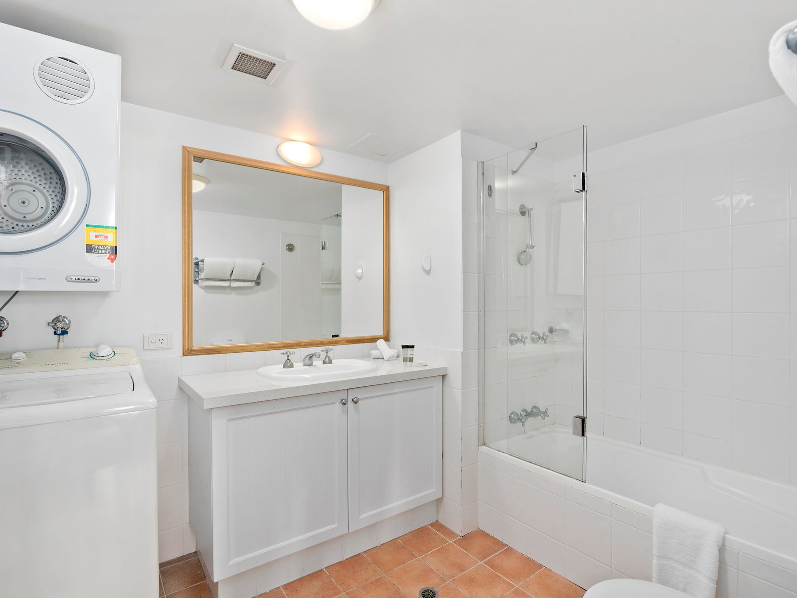 256/99 Griffith Street COOLANGATTA 6